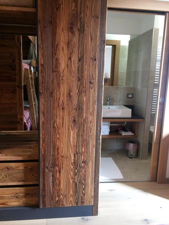 Hotel Serena Dimaro Kültér fotó